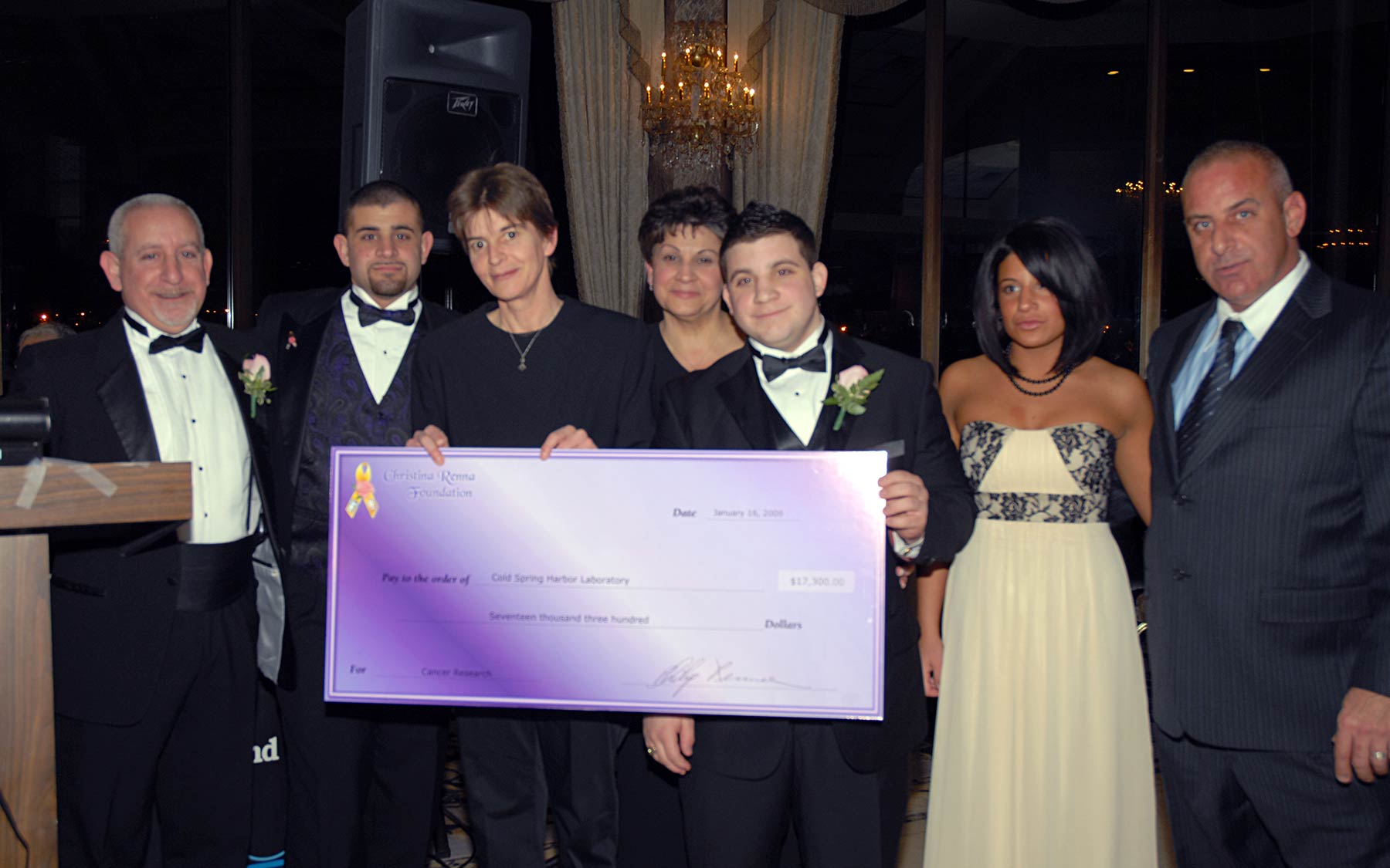 CRF 4 a Cure 2009 check presentation