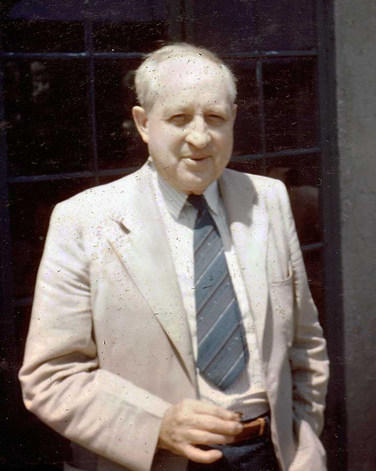 image of Oscar Riddle at the 1942 CSHL Symposium on Quantitative Biology