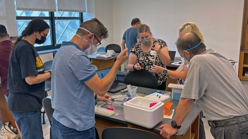 photo of high school teachers at DNA Learning Center