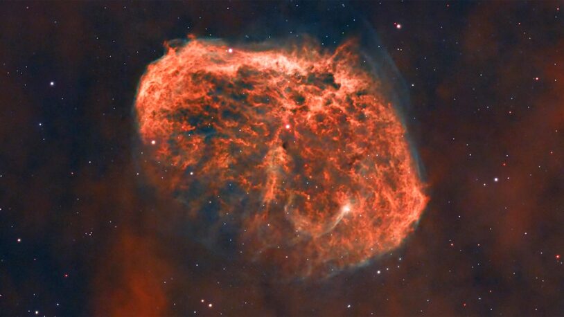 photo of brain-shaped Crescent Nebula