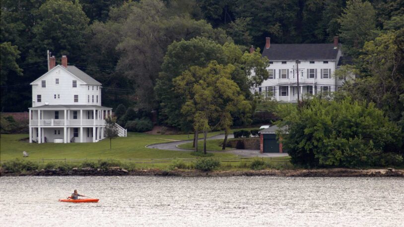 The other side of the harbor